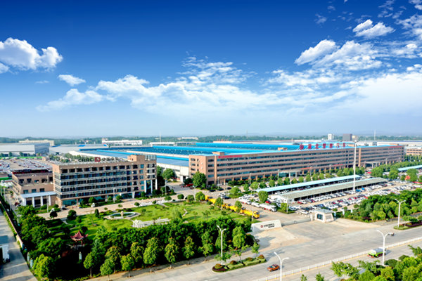 中車(chē)城市交通董事長(zhǎng)徐敏生、綠脈汽車(chē)執(zhí)行董事何德軍等一