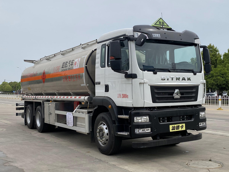 鋁合金運(yùn)油車，油罐車，楚勝汽車集團(tuán)
